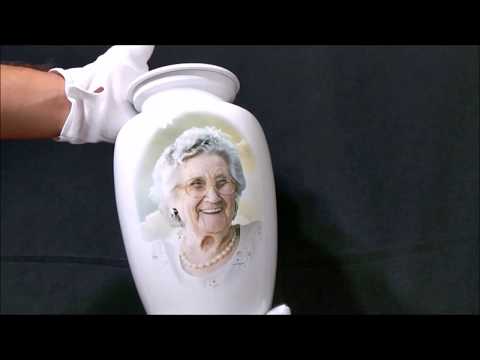 Funeral Home Gifts - Personalized Urns